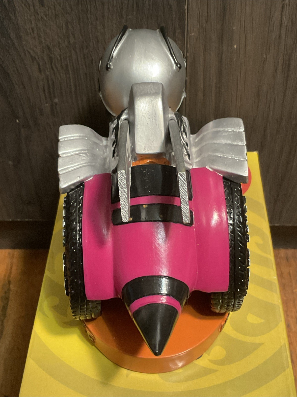 New Dodge Super Bee Bobblehead Panther Pink Bent Rod Garage Shaker Mopar