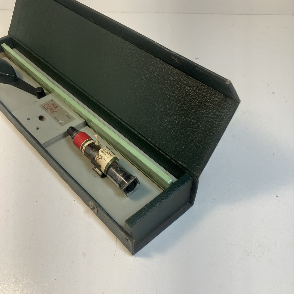 K&E KEUFFEL & ESSER DORIC DRAFTING LETTERING SET MODEL 8915 W/ CASE