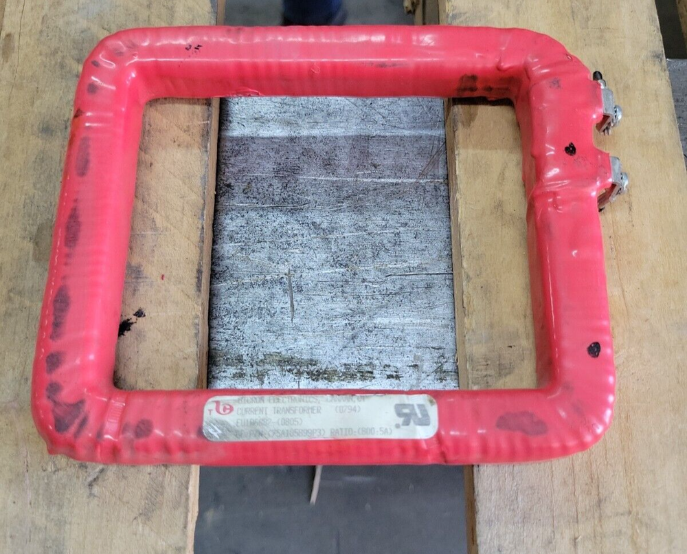 1- Bicron Electronics EU1R6682 Current Transformer Ratio 800:5A - USED