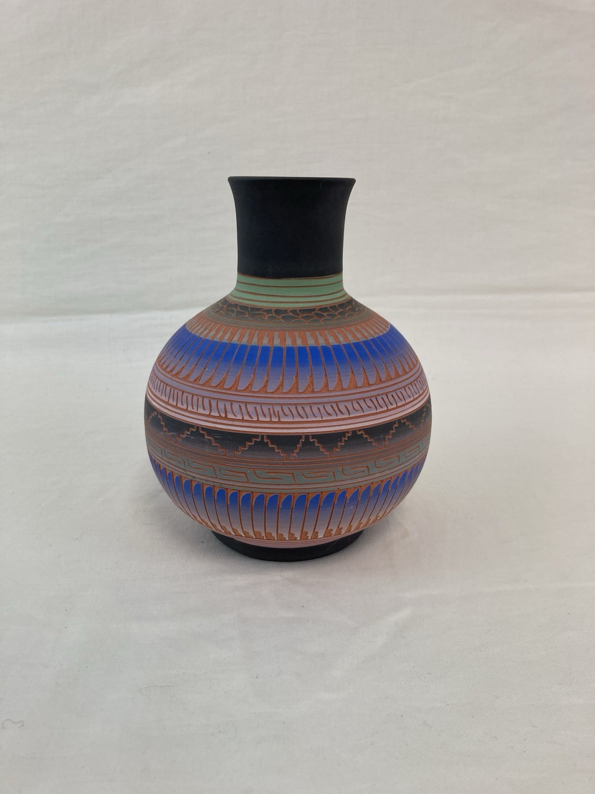Valencia Charlie Navajo Signed Etched Vase