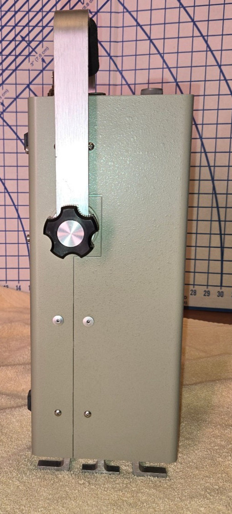 Used AVCOM PSA-37D Portable Spectrum Analyzer – Powers On