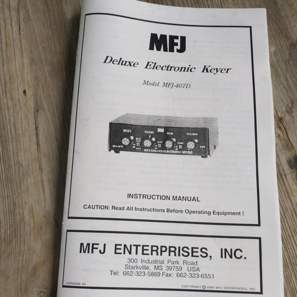 MFJ-407D Deluxe Electronic Keyer Manual/Schematic