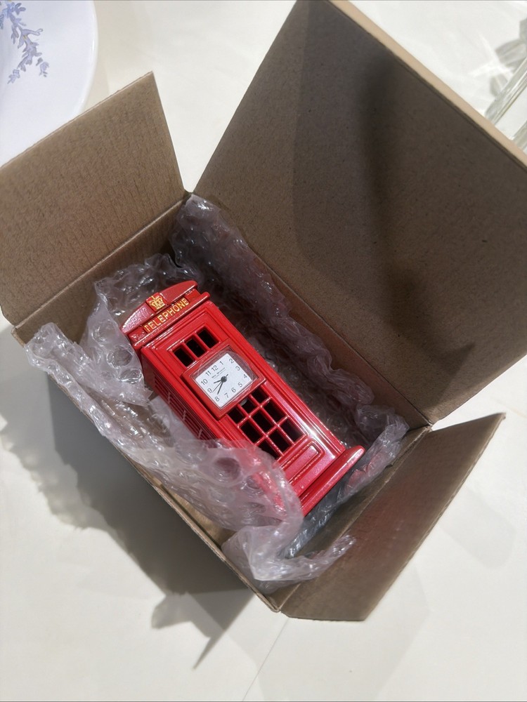 Wm Widdop Telephone Booth Clock