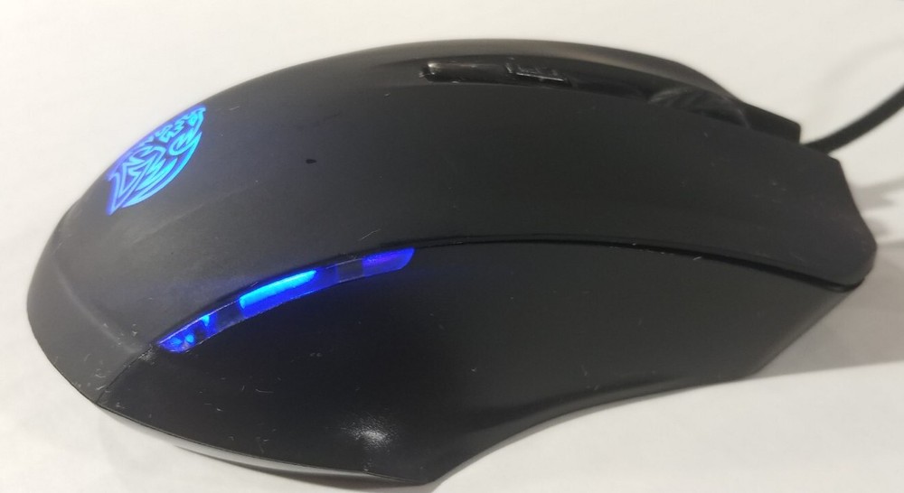 Tt Commander Computer Mouse USB Connection Model MO-CMC-WDON Tested! Works Great