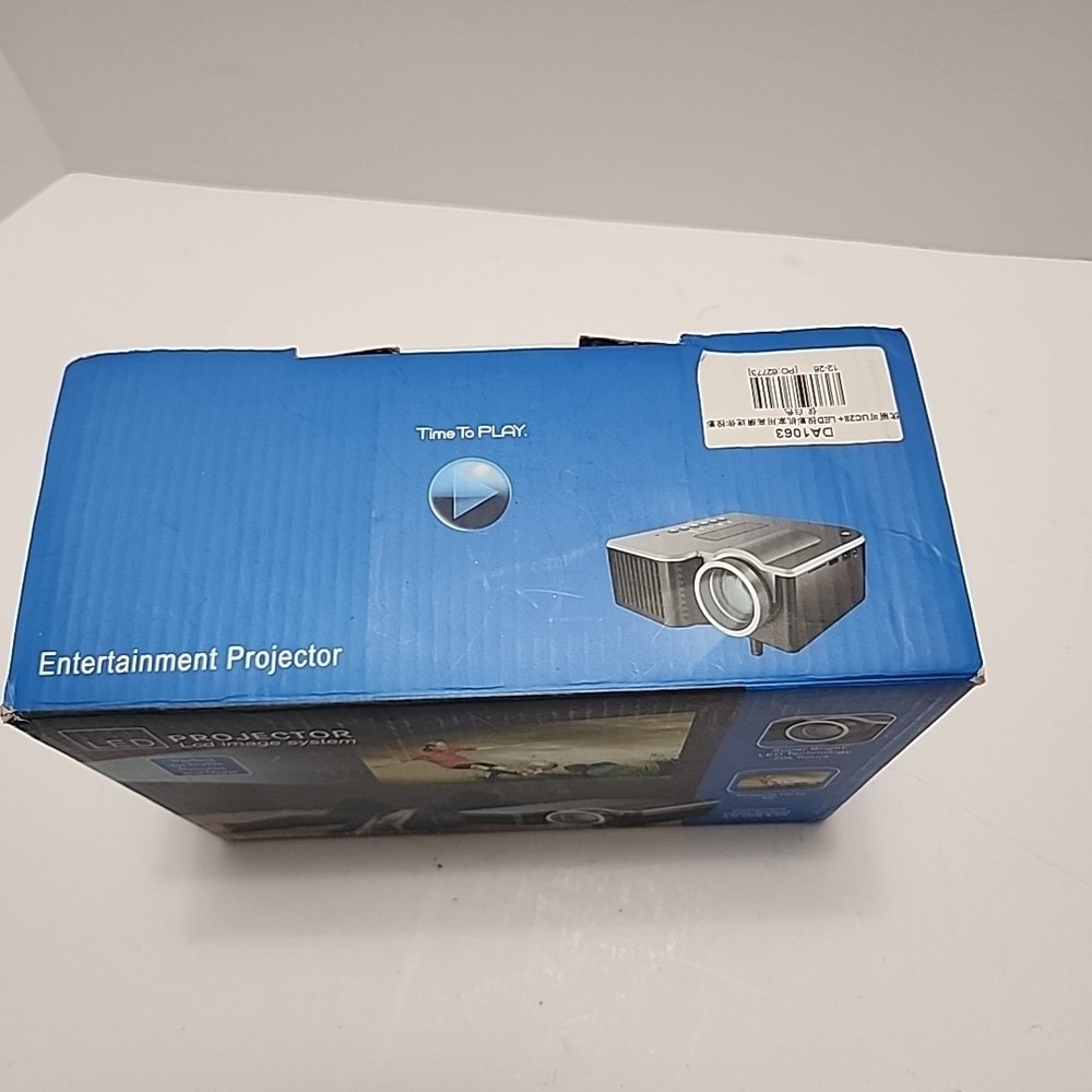 LED Entertainment Projector LCD Image System Projects Up To 60" (Portable Mini)