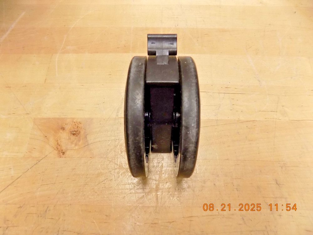 GCX Locking Wheel - 4 inch caster