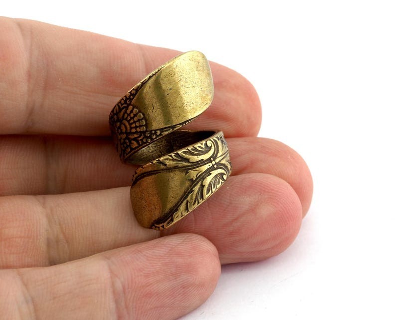 Spoon Ring Wrap Flower Patterned Adjustable Antique Bronze Plated Brass 4072