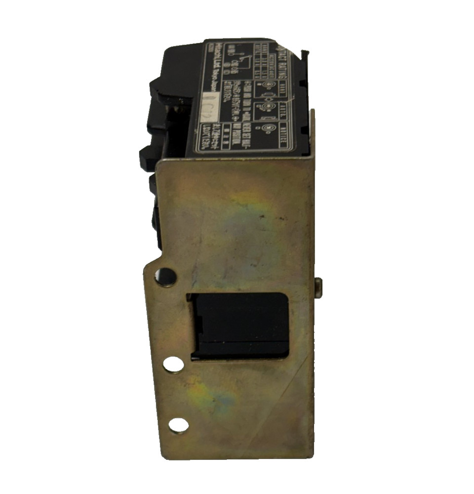 HITACHI NS229351 CONTACTOR