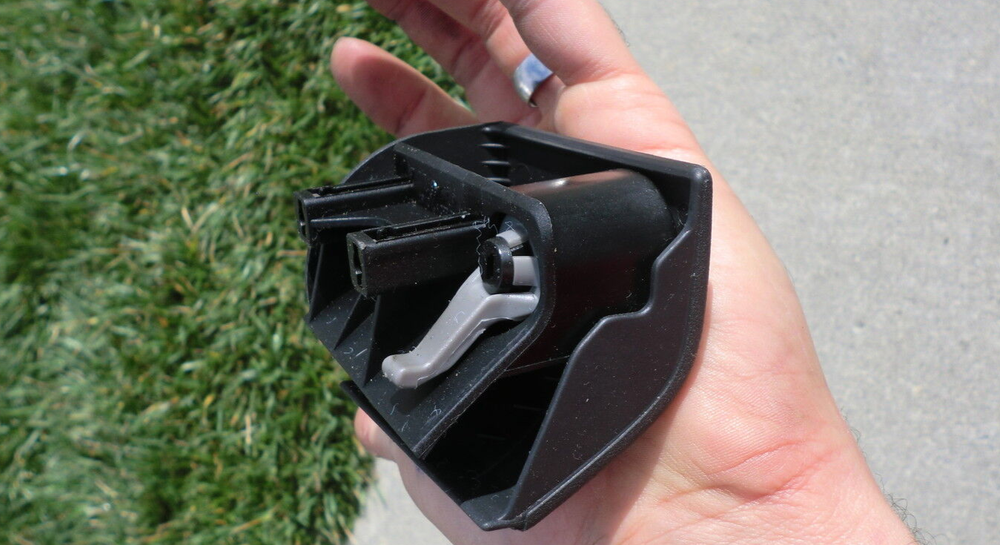1996-2002 Mercedes-Benz W210 E320 E430 E420 E300 E55 INTERIOR GLOVE BOX HANDLE