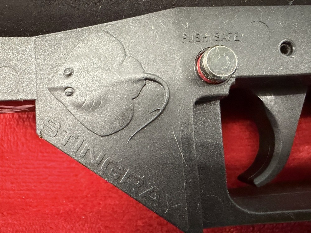 Brass Eagle Stingray paintball gun with 200rd Loader