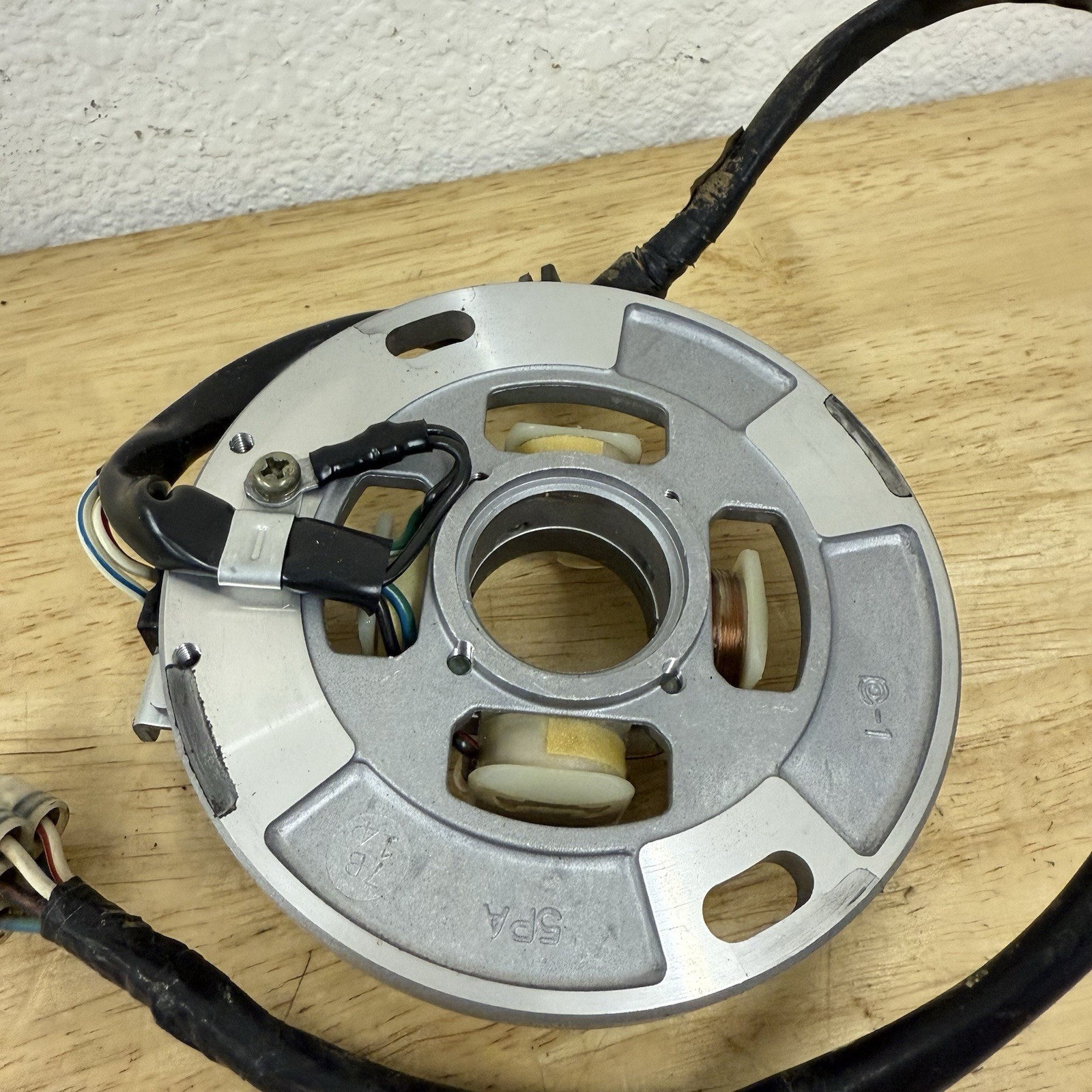 2008 Yamaha YZ85 YZ 85 OEM Stator Magneto Generator (02-18) #91