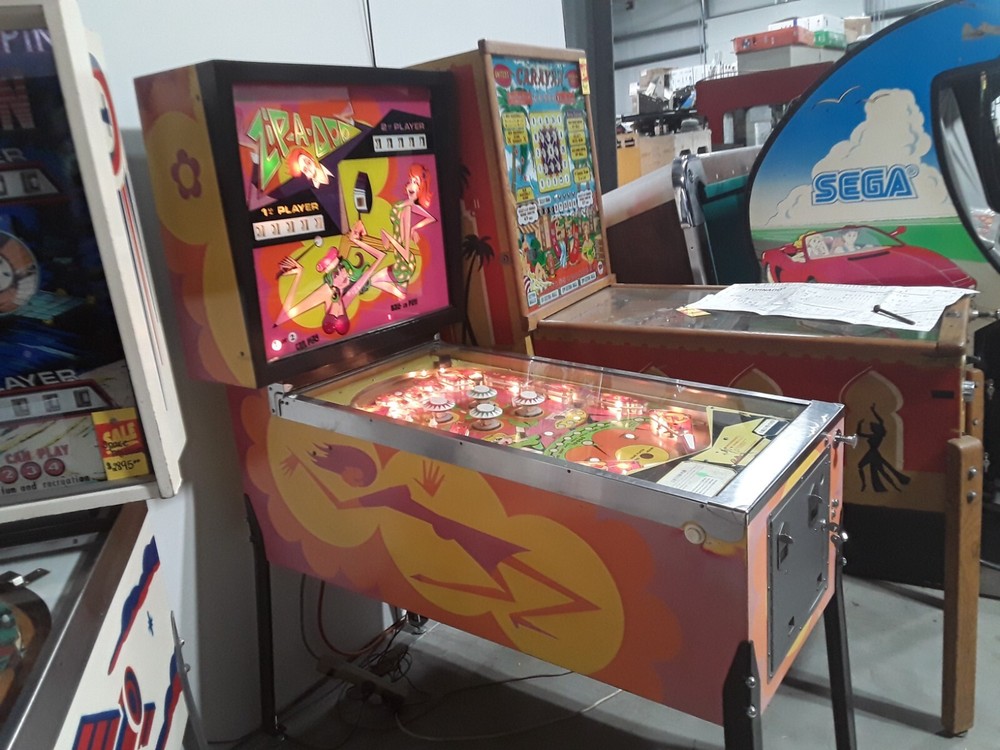 Zip-A-Doo Pinball Machine by Bally