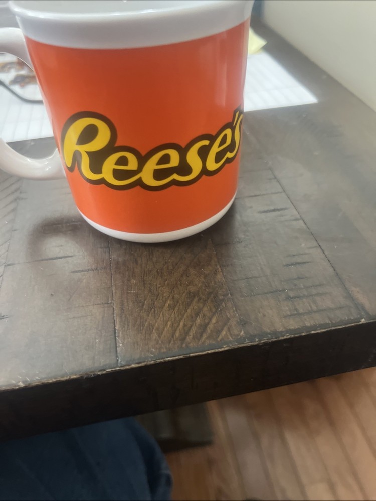 Reese’s Mug Official Hershey Licensed Product