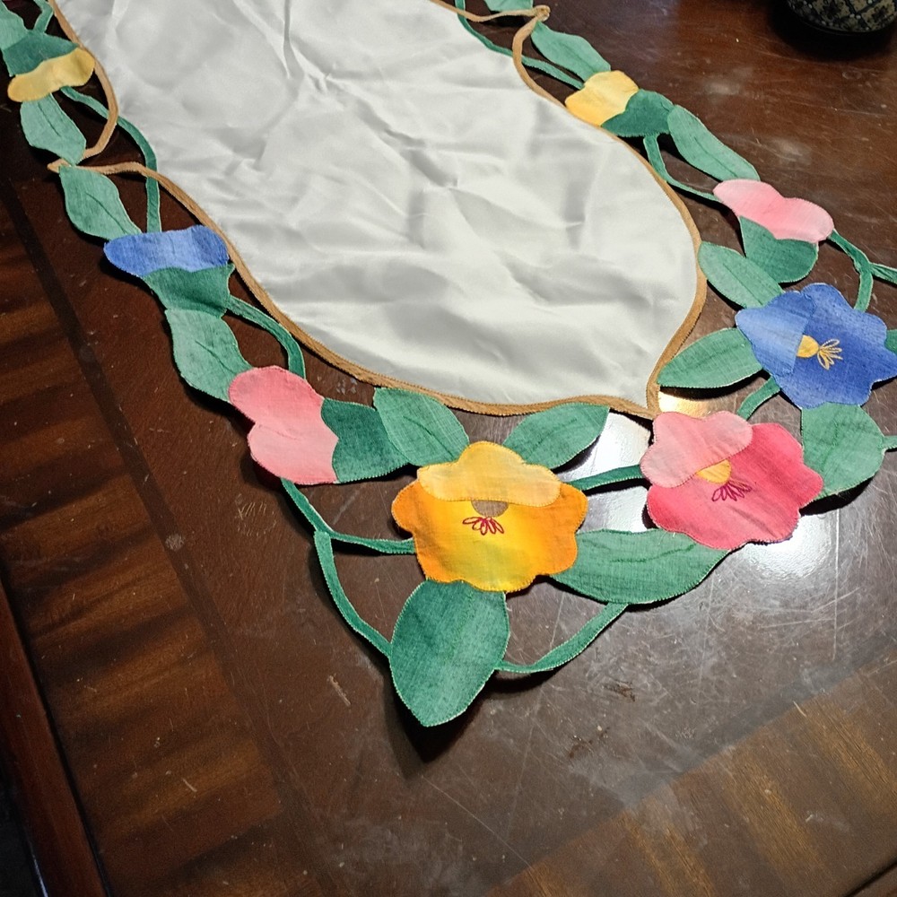 Running Table Cloth With Cutting Work Edges Floral 35"X14"