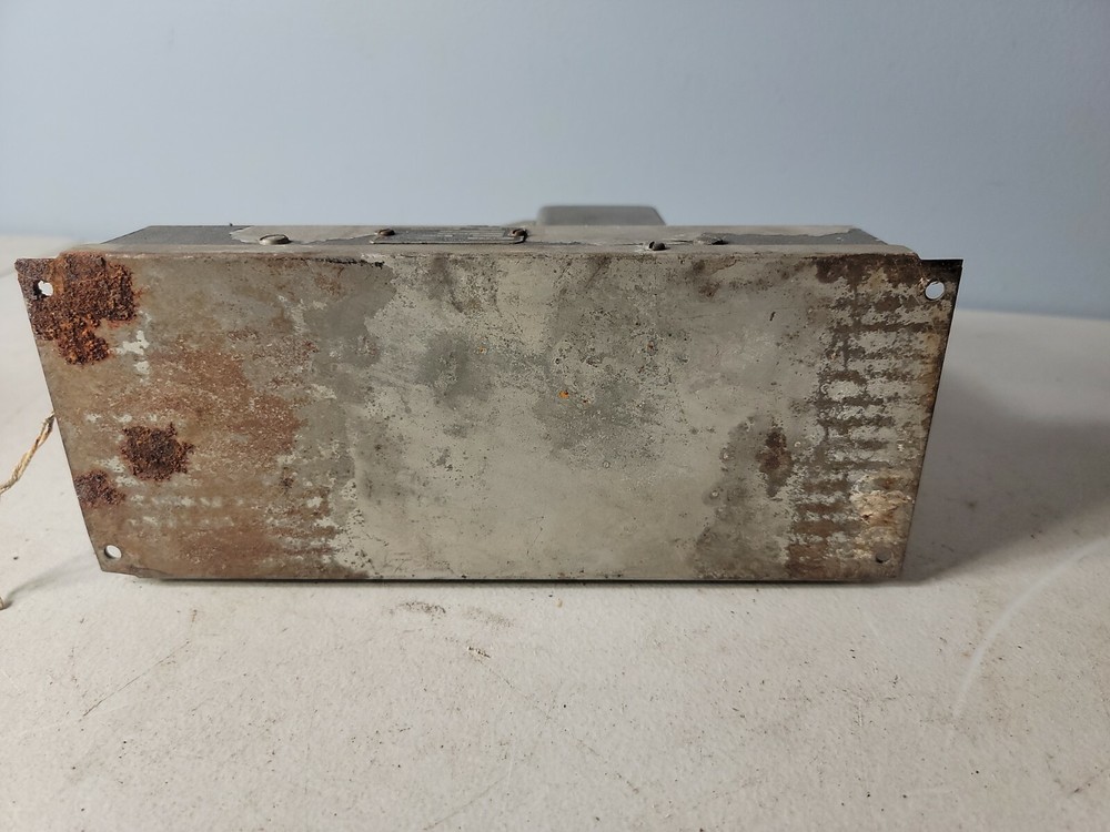 Vintage LEAR POWER SUPPLY UNIT MODEL VCA-2D untested