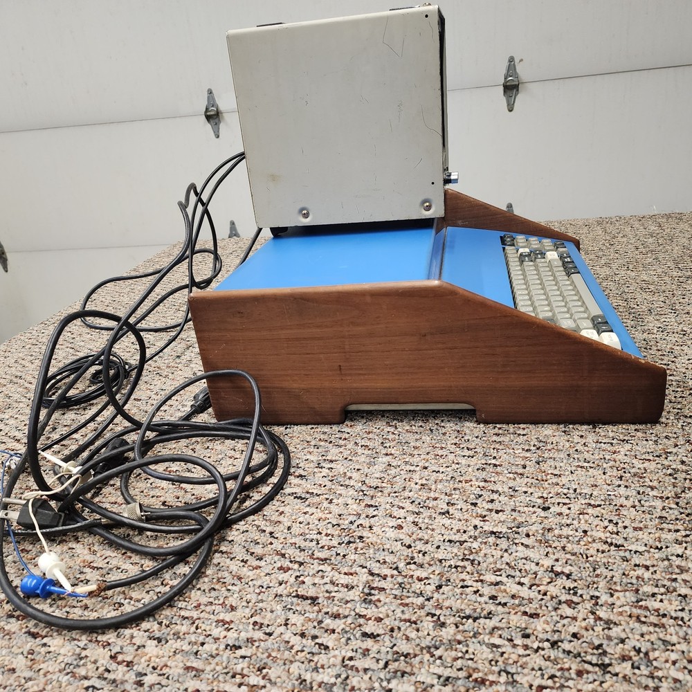 SOL-20 S-100 Computer System + Pro-Log M822/M823 Lab Equipment + Boards + DOCS