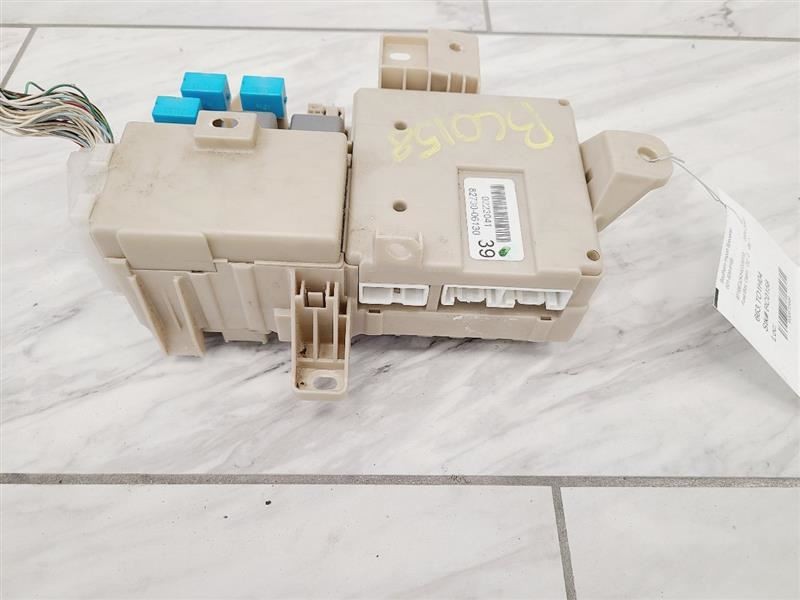 Fuse Box Cabin Fits 2004 Camry 570449