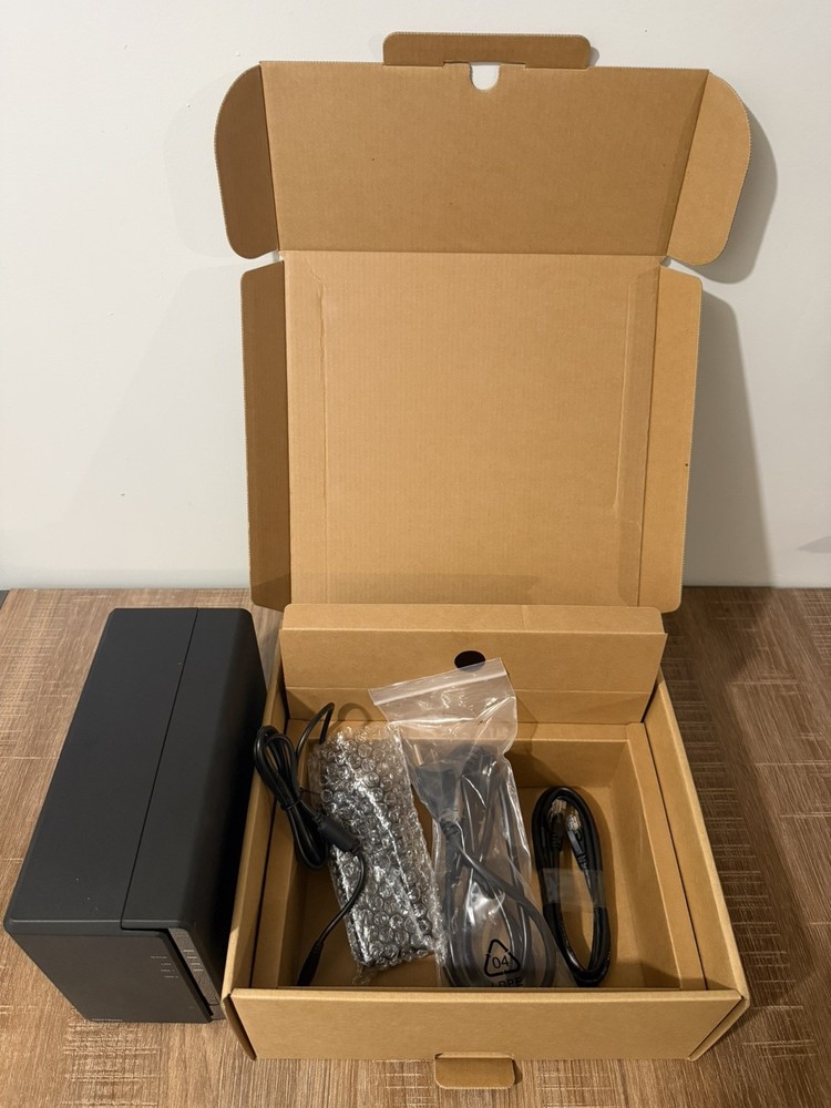 Synology DiskStation DS218play 2-Bay NAS