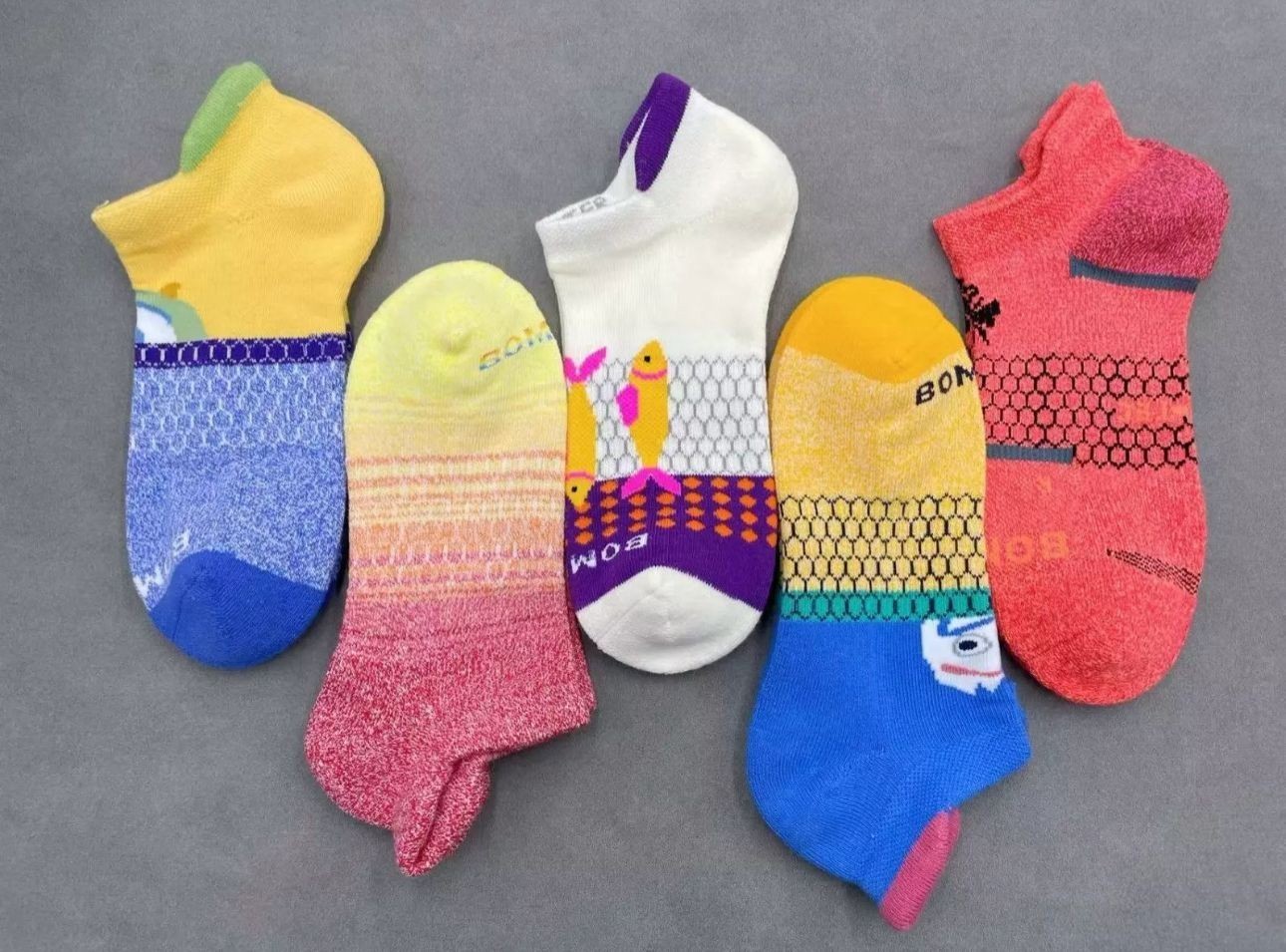 5 pairs Bombas Women's Solid Honeycomb Ankle socks - Size Medium 8-10.5 5 colors