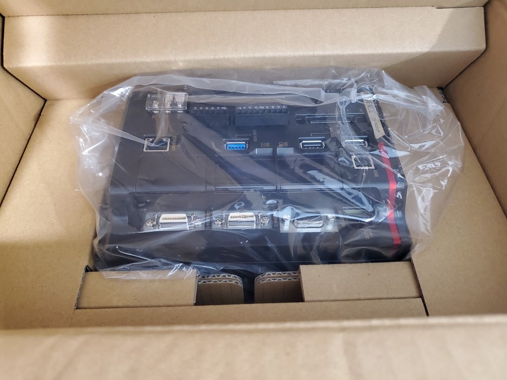 KEYENCE VISION SYSTEM KIT; INCLUDES CONTROLLER, CAMERA, LENS, SD CARD, CABLES