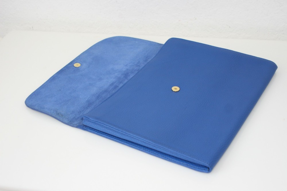 GiGi NY Handcrafted Leather Portfolio Royal Blue Rectangular 3 Section Divided