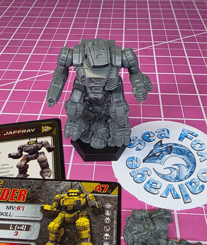 BattleTech Jumping Highlander Mech - Northwind Highlander's Command Lance +Cards