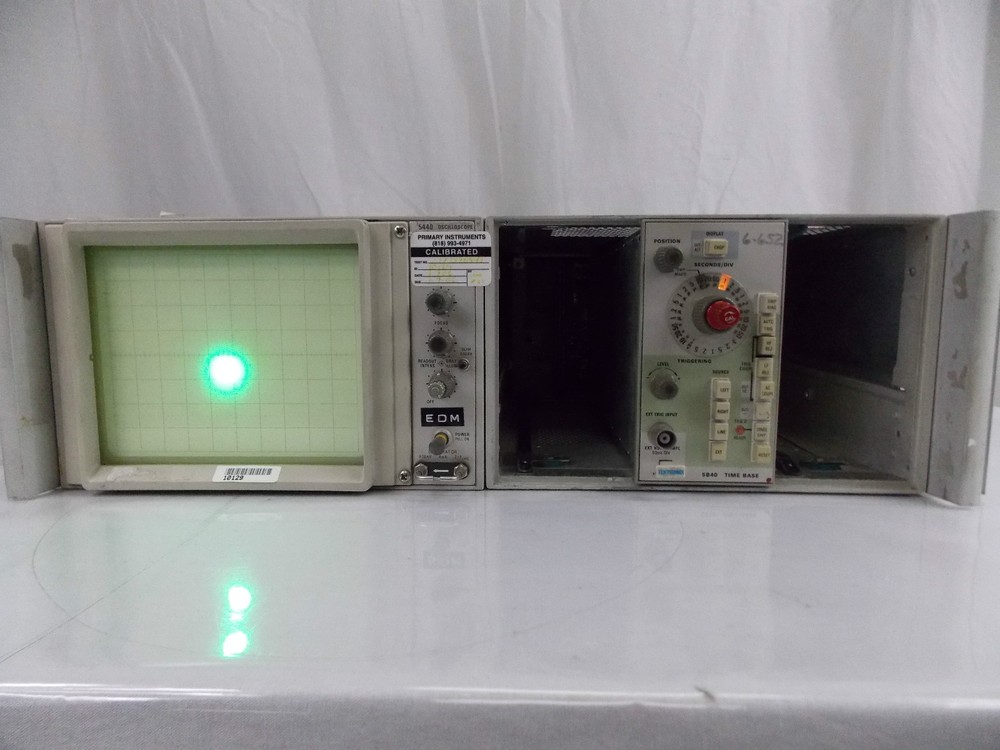 TEKTRONIX 5B40 TIME BASE