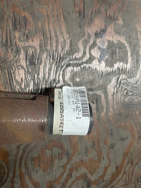 SPICER STEERING ARM RH 220SA142-1