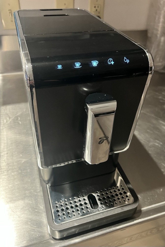 Tchibo ESPERTO Caffè 1.1 Fully Automatic Coffee Maker Bean to Brew