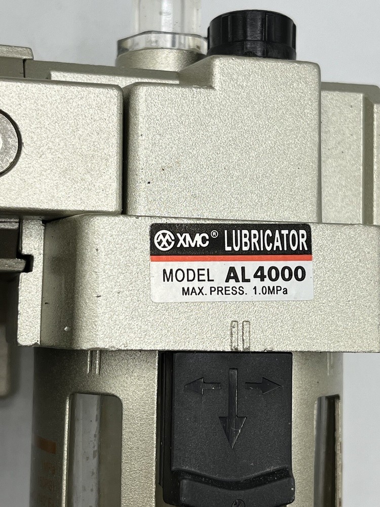 XMC PNEUMATIC Air Filter + Regulator + Lubricator Unit AC4000-04 New