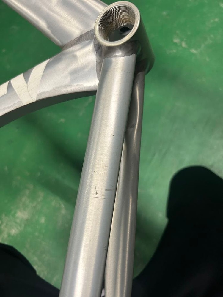 AFFINITY CYCLESKISSENA Lsize (raw)