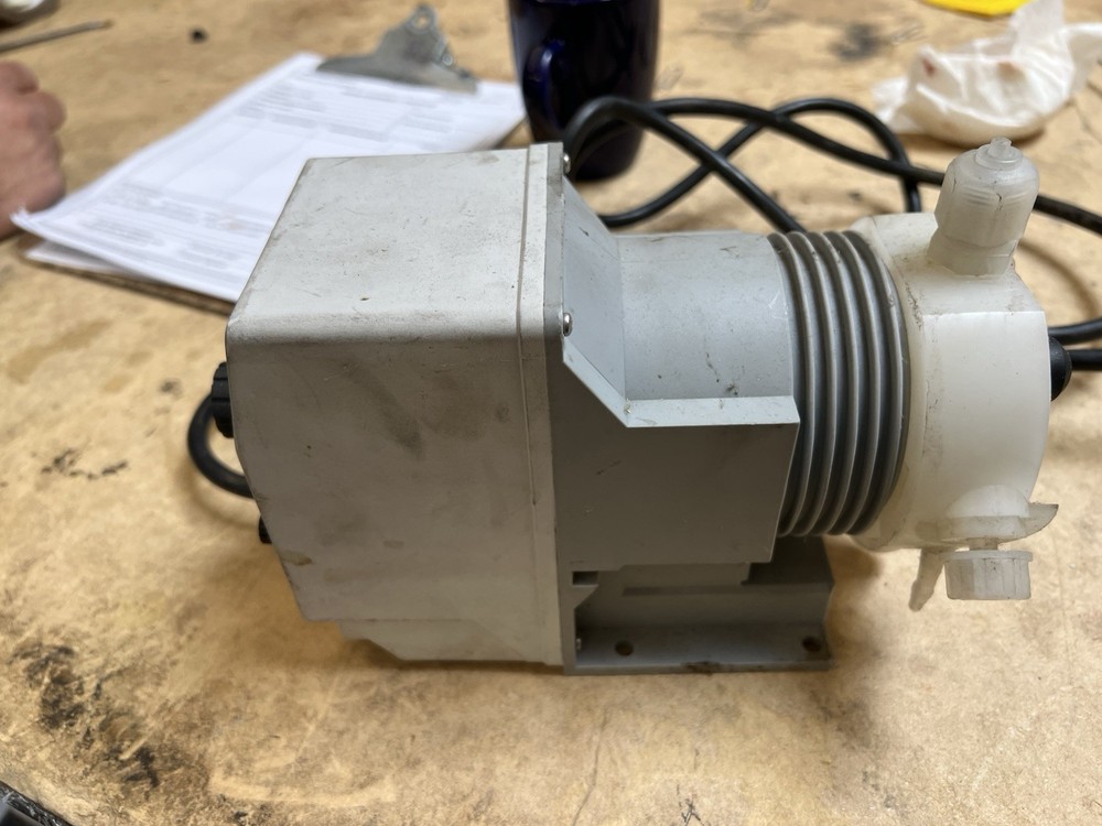 Emec HCL 1402 PVDF Pump