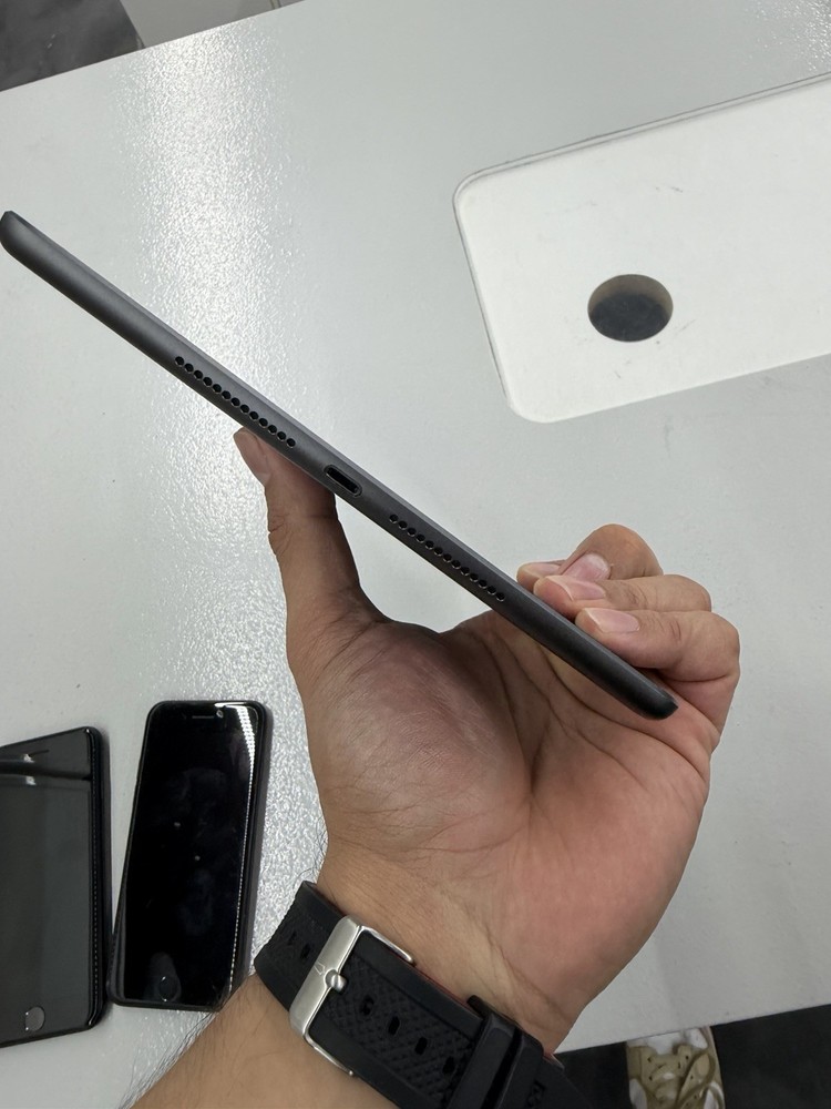iPhone iPad For Parts
