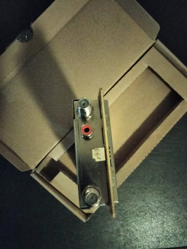 Holland Audio/ Video Demodulator