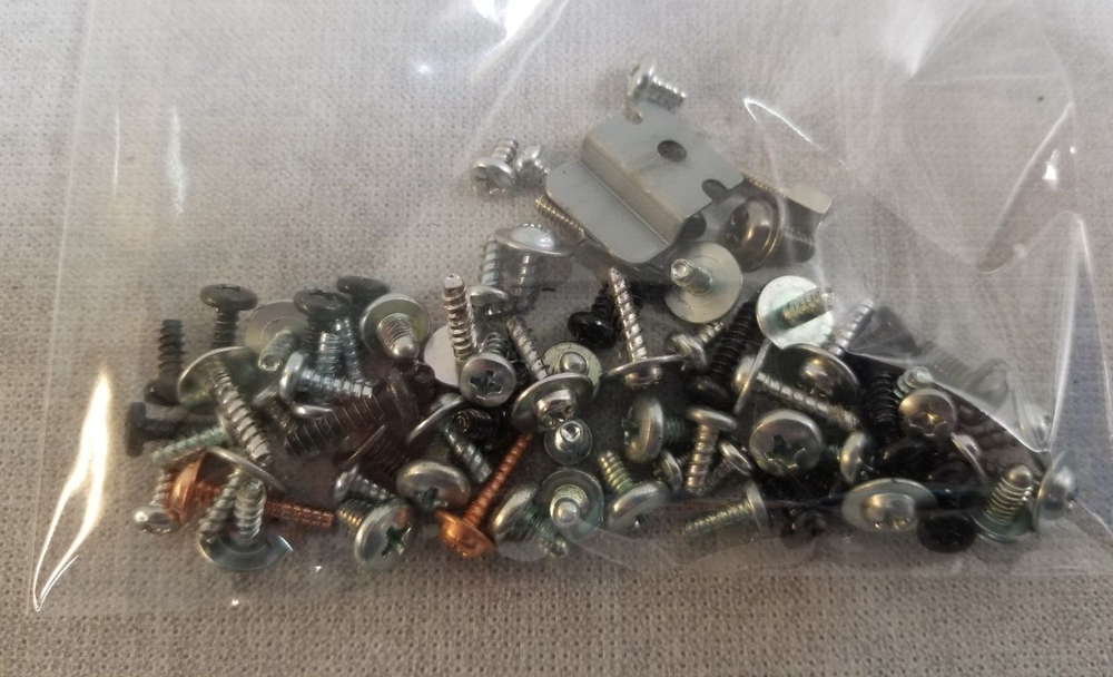 HITACHI D-E65 Stereo Cassette Deck HARDWARE LOT