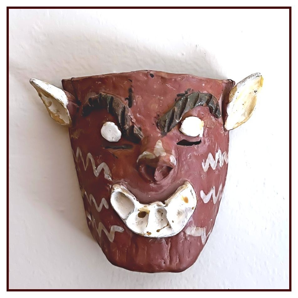 MEXICAN MADE MASK  Terracotta Clay Detailed by Hand in Black & White, Excellent