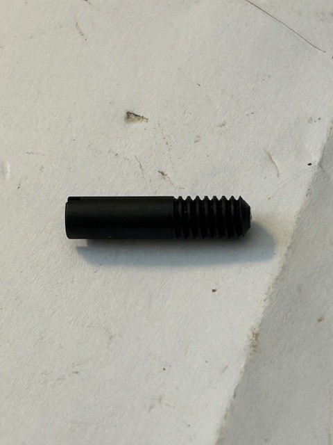 552070 Pin