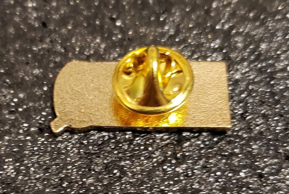 IRAQ Hat Pin