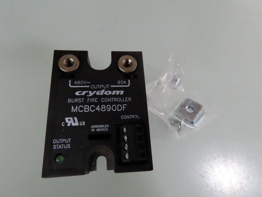 Crydom MCBC4890DFSolid State Relay Industrial Mount PM Burst-Fire Controller