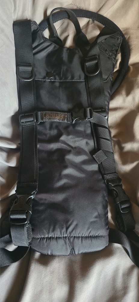 CamelBak 71000 2L Hydration Backpack - Black