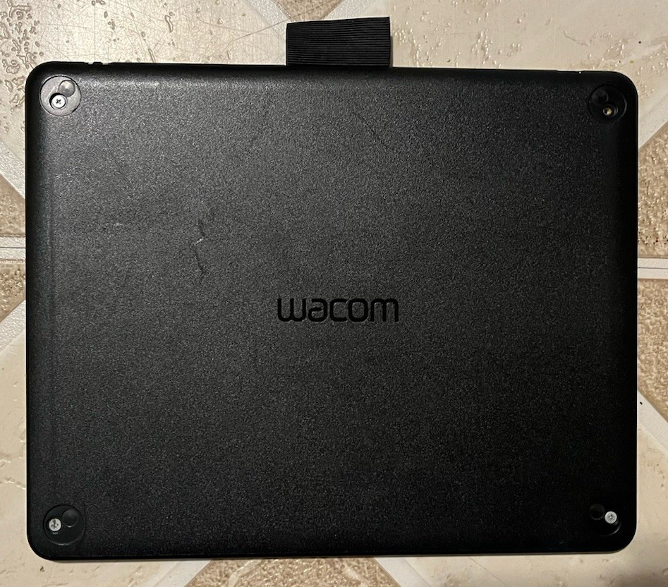 Wacom Graphics Tablet USB with Pen and Cable