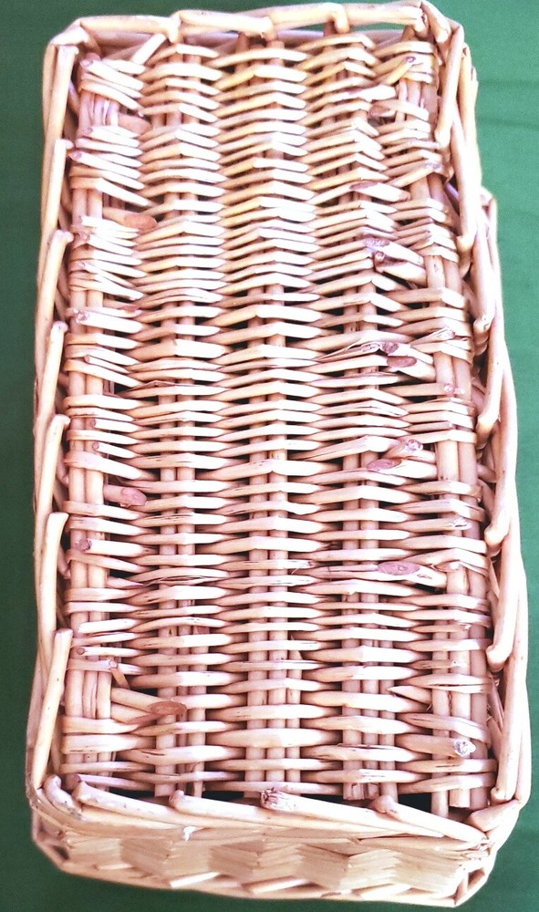 Handy 11" Straw Basket