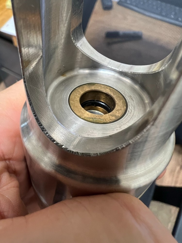 HiBar Systems Metering Micro Precision Dispensing Valve