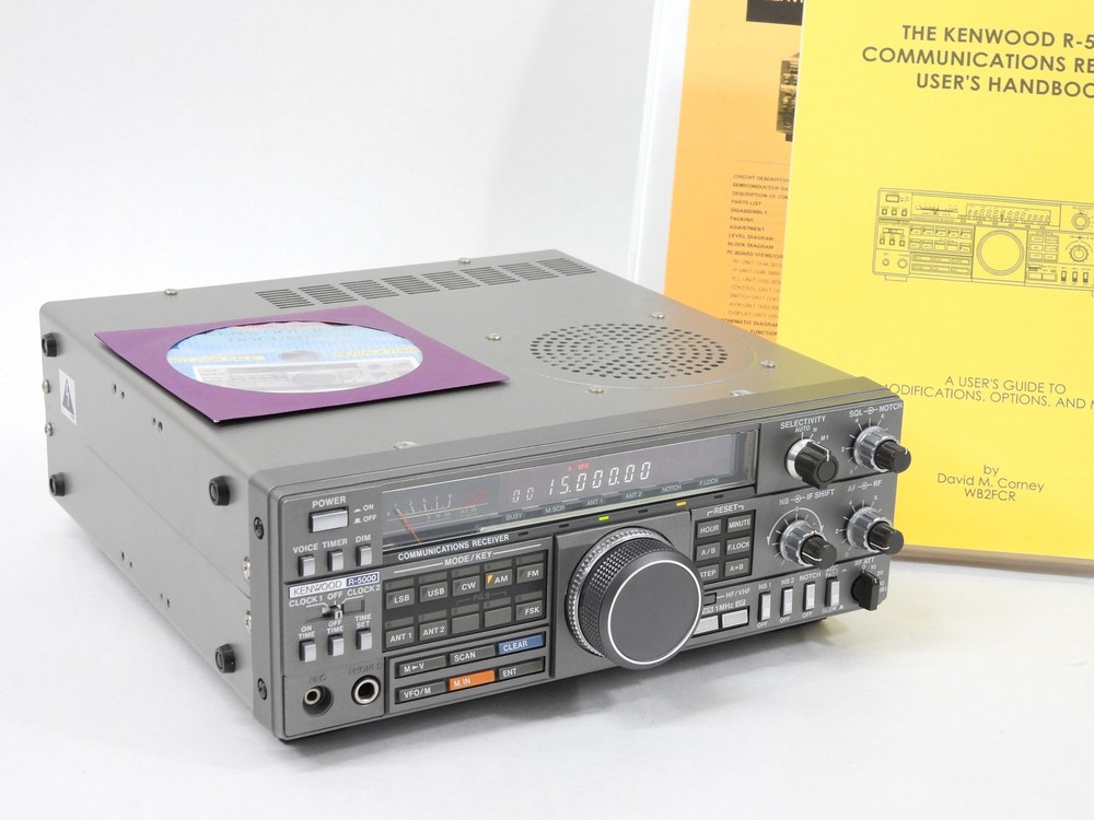 Kenwood R-5000 Ham Radio Communications Receiver + Documents (excellent)