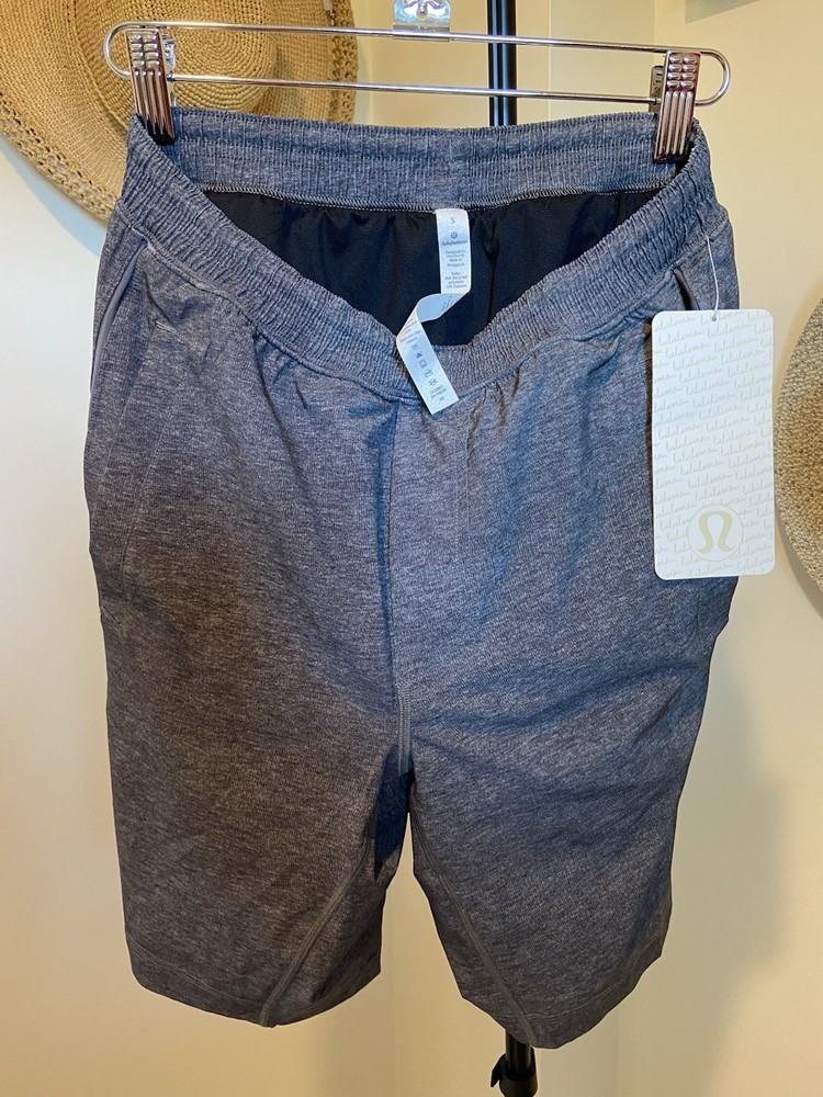 Lululemon Shorts Size Small