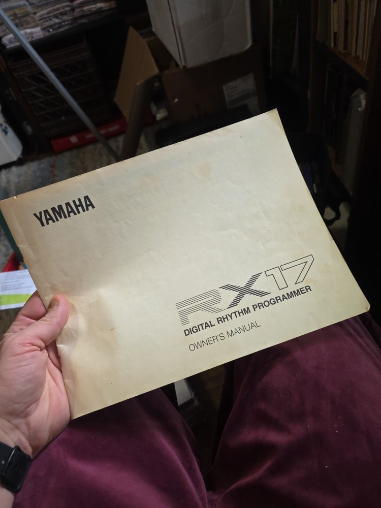 YAMAHA RX17 Digital Rhythm Programmer / Drum Machine