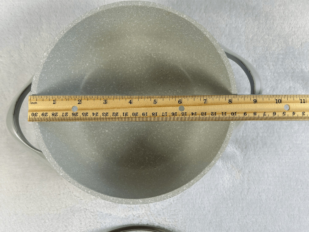 Masterclass Premium Cookware 8" 2 Quart Pot W/ Lid Nonstick Ceramic, Gray EUC