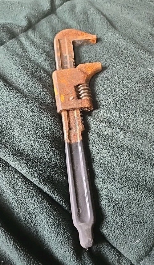 Antique Pipe Wrench Monkey Wrench 9" Adjustable