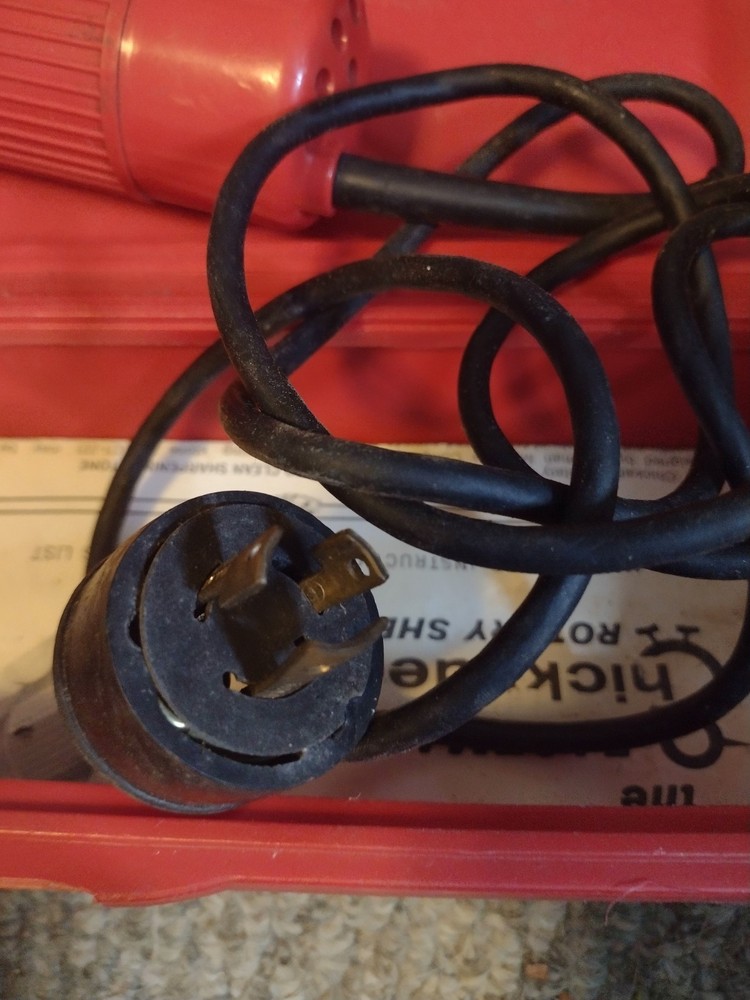 eastman chickadee Electric Shears Sissors Used