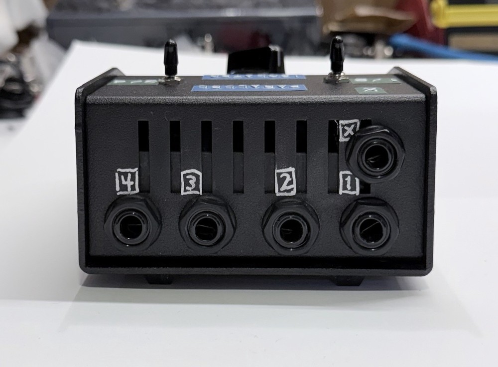 4x1 PARALLEL BLOCK - Guitar Amp Speaker Selector/Combiner - Black, Custom Orders